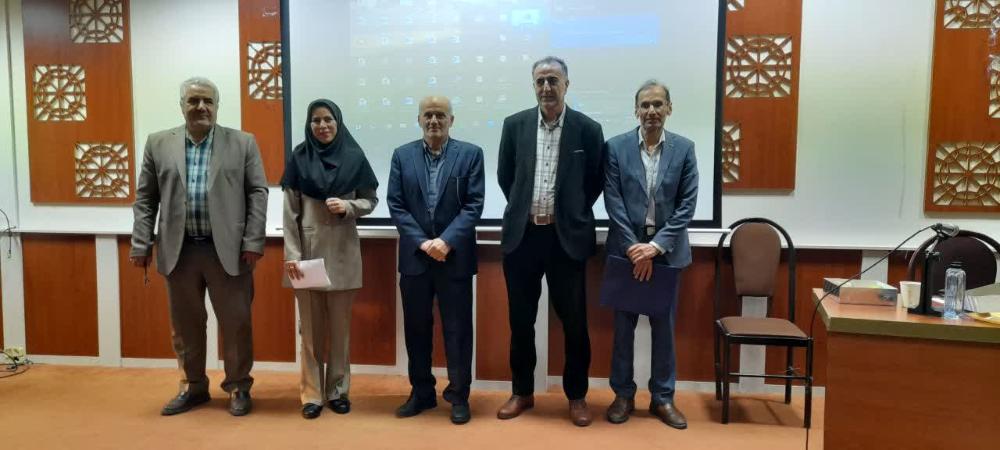 دفاع دانشجوی دوره دکتری در رشته جامعه شناسی از دانشگاه مازندران